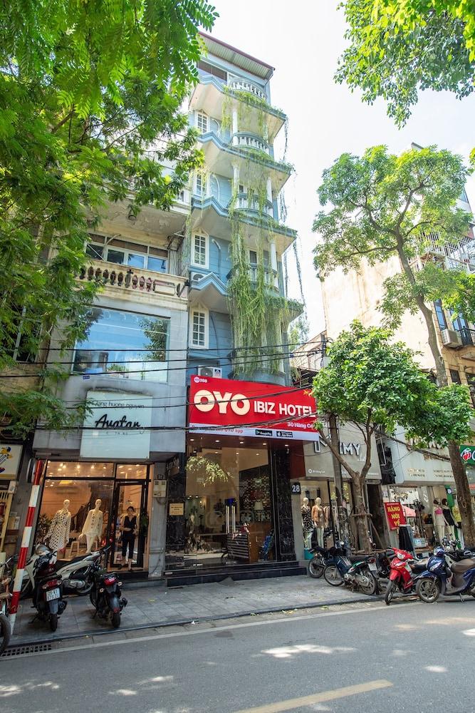 Oyo 388 Ibiz Hotel Hanoi Exterior foto